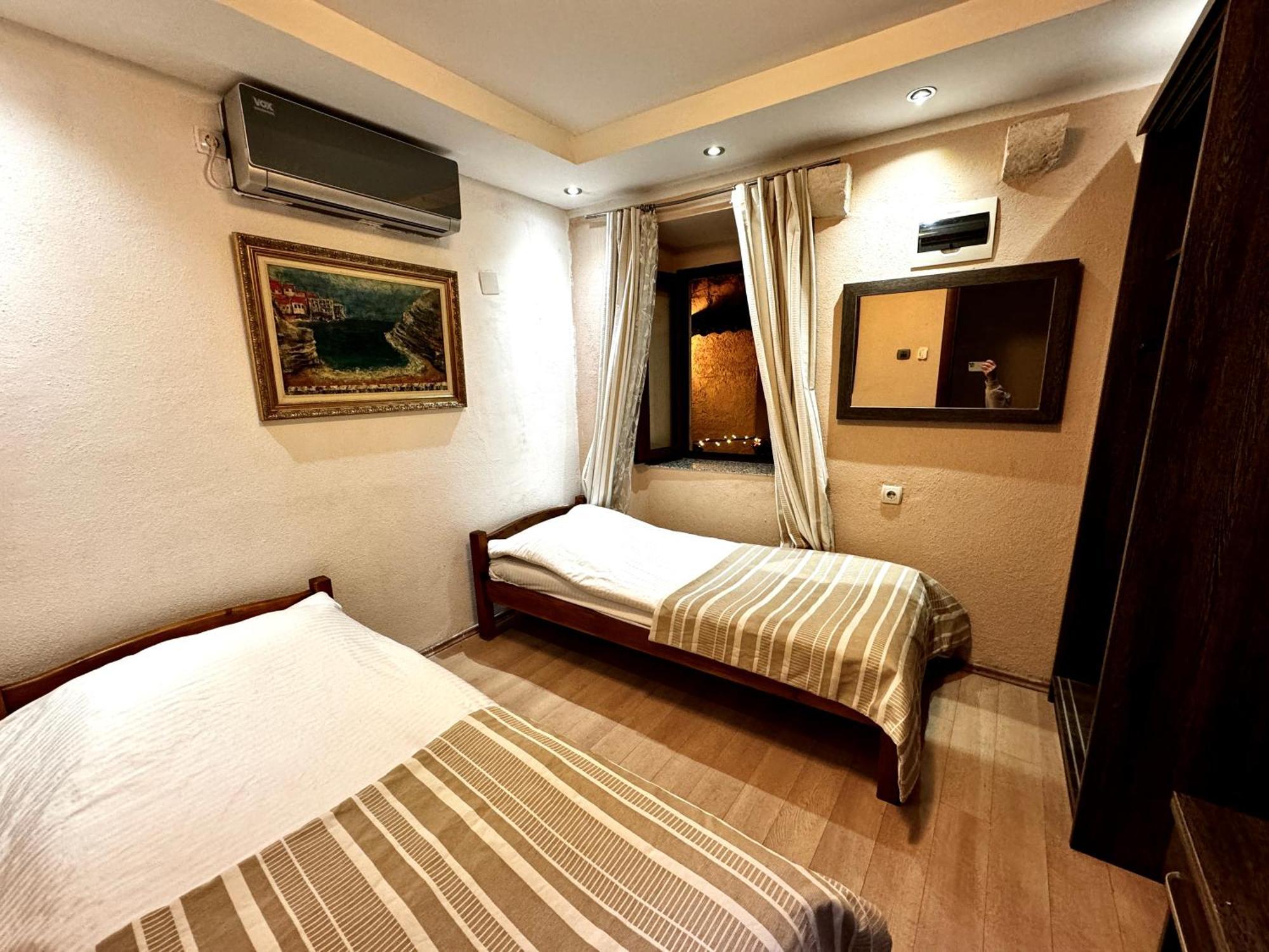 Novi Svet Apartment Kotor Ngoại thất bức ảnh