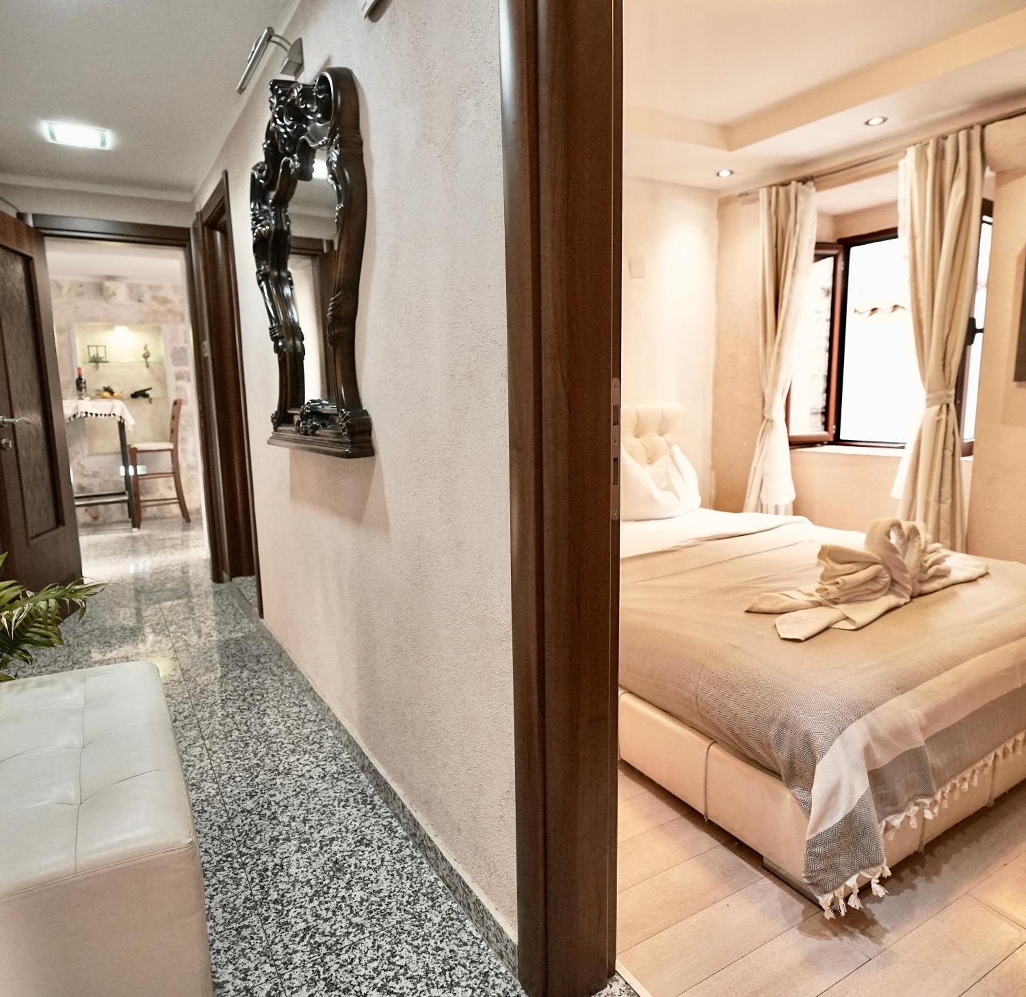 Novi Svet Apartment Kotor Ngoại thất bức ảnh