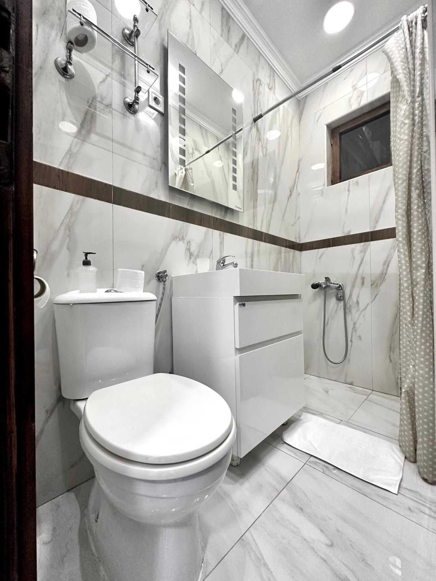 Novi Svet Apartment Kotor Ngoại thất bức ảnh